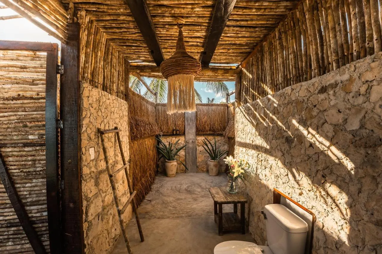 Hotel Playa Esperanza Tulum 3*,