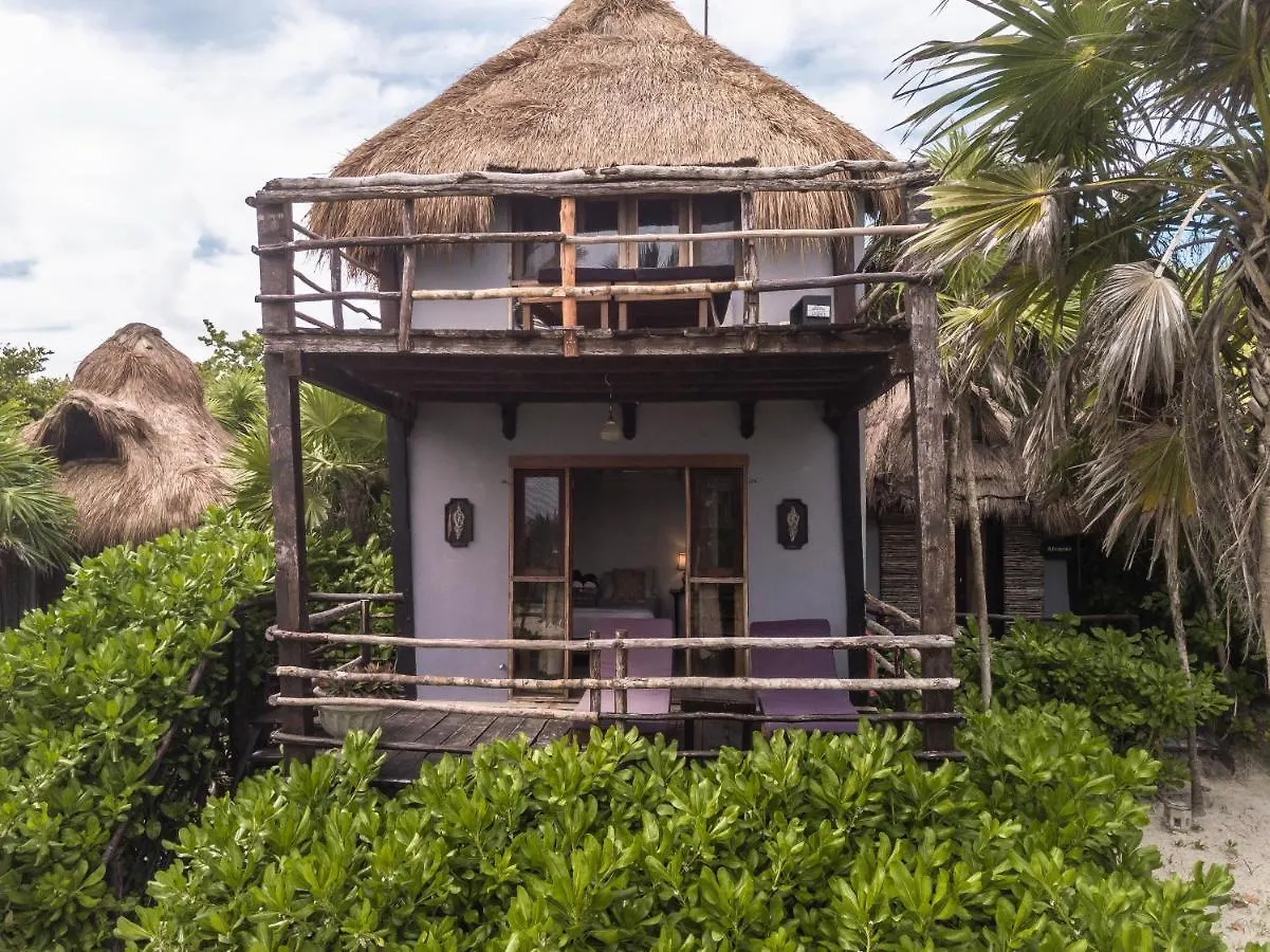 Hotel Playa Esperanza Tulum