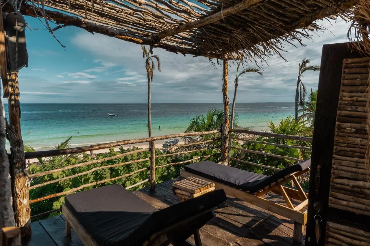 Hotel Playa Esperanza Tulum