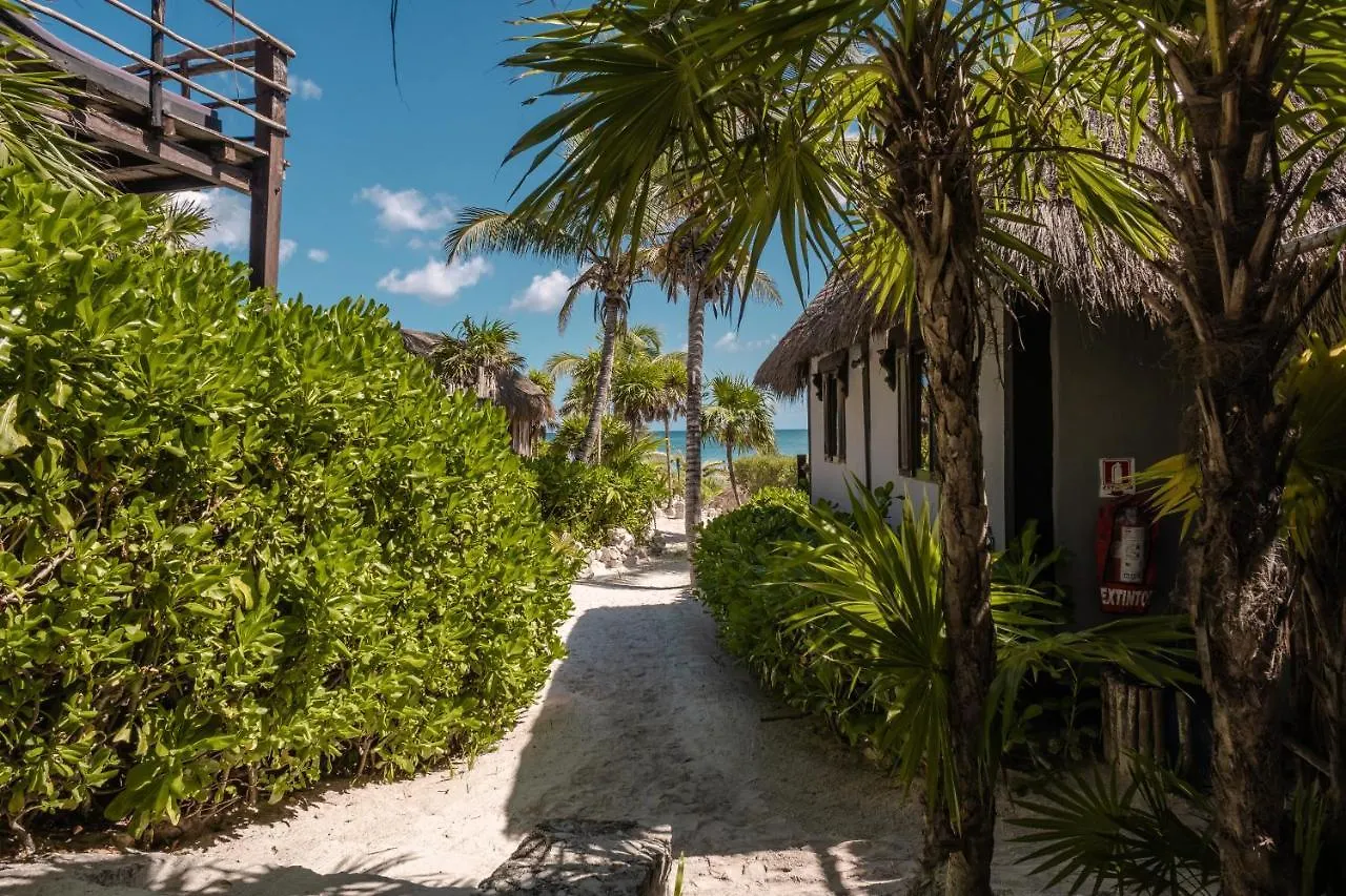 Hotel Playa Esperanza Tulum